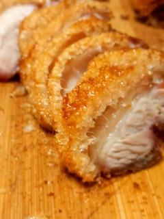 擁有怒火的脆皮燒肉 的食譜成品照片