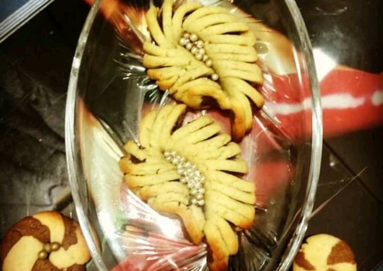 Simple Way to Make Quick Lemon chocolate cookies