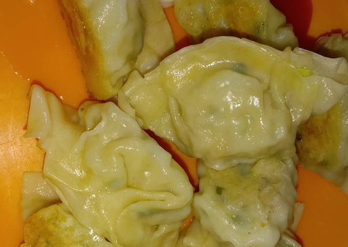 Resep Gyoza Ayam Sayur Kuotie Oleh Pirty Sundari Cookpad