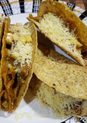 Una foto de Tacos de carne desmechada