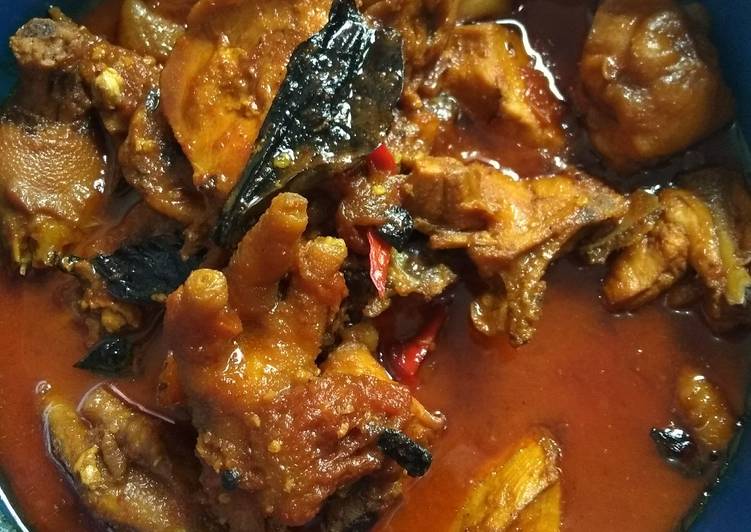 Cara Gampang Menyiapkan Semur ayam pedas Anti Gagal