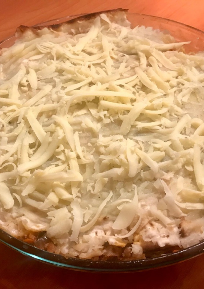 Una foto de Pastel de carne y pan ázimo (matza) para Pascuas Judías (Pesaj)