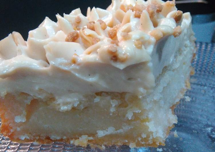Bizcocho de limón con crema de café