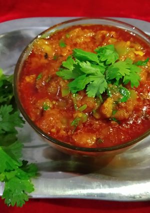 રીંગણા નો ઓળો(rigan olo recipe in Gujarati) રેસીપી મુખ્ય ફોટો