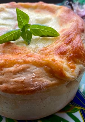 A picture of Pizza Cake!.