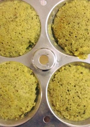 A picture of Semolina and Vermicelli idli.