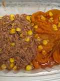 Atum ao molho de tomate com milho