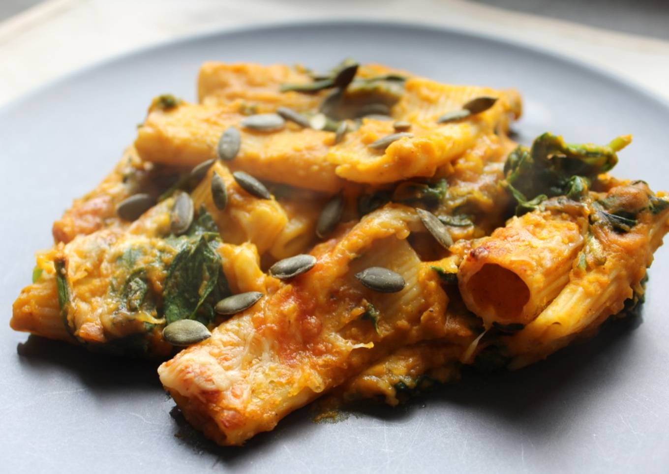 Creamy Pumpkin Mac & Cheese