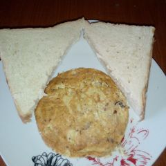 A picture of Sandwich and fried eggs.