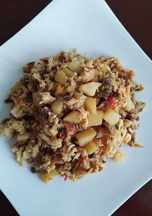 Una foto de Salpicón de pescado seco