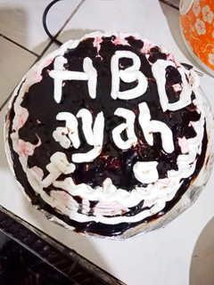 Foto resep KUE ULTAH BLACK FOREST simple pakai TEFLON ➕ no telur ➕ no mixer