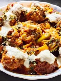 চিকেন কোপ্তা কারি (chicken kofta curry recipe in Bengali) রেসিপির প্রধান ছবি