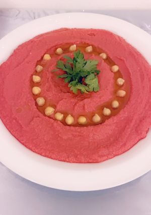 صورة لوصفة حمص بالشمندر 😋