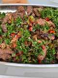 Bœuf sauté aux poivrons, oignons, tomate et gingembre