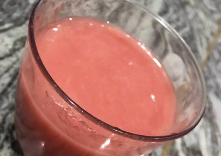 Step-by-Step Guide to Prepare Speedy Watermelon smoothie