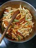 Casarecce tricolore alla bolognese
