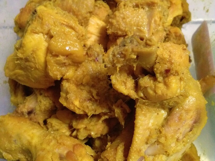 Anti Ribet, Bikin Ayam goreng bumbu lengkuas. (gurih dan kres&amp;#34;) Menu Enak Dan Mudah Dibuat