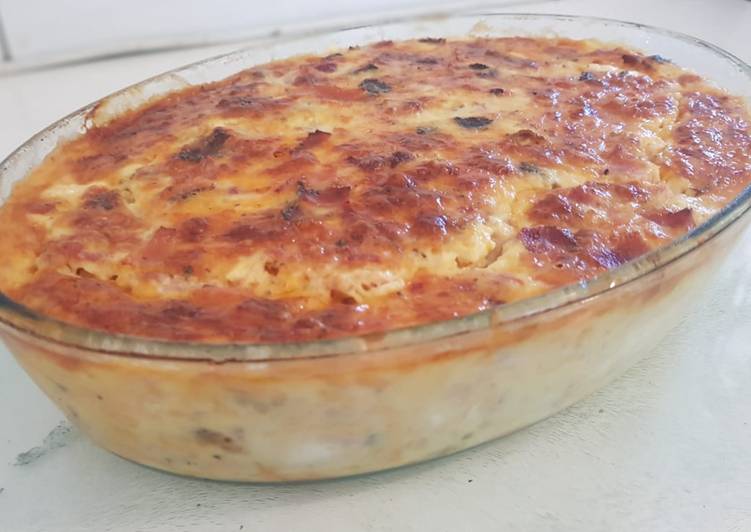 Recipe of Any-night-of-the-week Bacon &amp; Ham Quiche (aka Souttert)