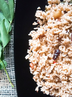 புளியோதரை (Puliyotharai Recipe in Tamil) செய்முறை முக்கிய புகைப்படம்