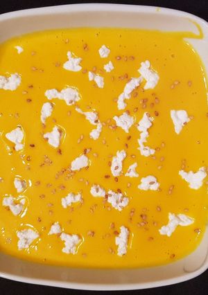 Une photo de Soupe potimarron chèvre frais et sésame