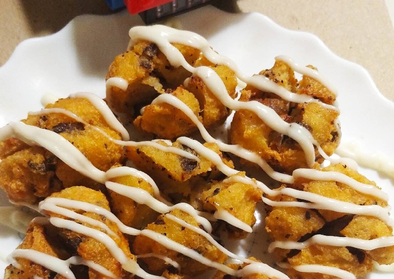 Bakso goreng merekah ayam dan jamur kuping