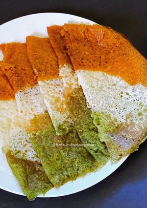 A picture of Tricolour Neer Dosa.