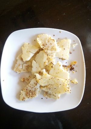 A picture of Fried ugali.