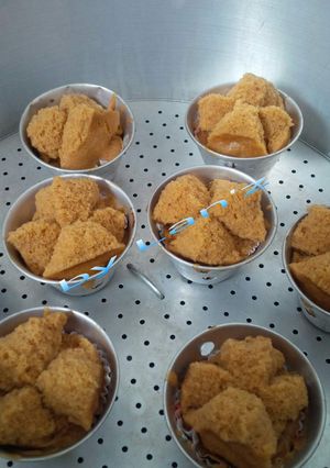 Foto resep Bolu kukus gula merah EEM (Enak-Empuk-Merekah) ^O^