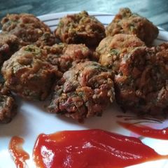 Palak pakoda A picture of Palak pakoda.