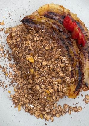 Foto de Banana caramelizada com granola
