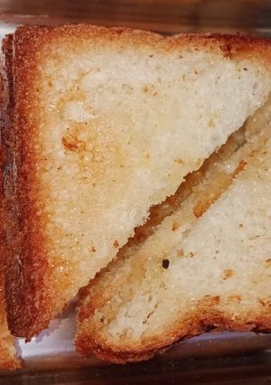 A picture of Bread toast.