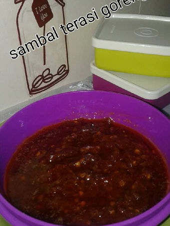 Cara Mudah Menyiapkan Resep Sambal terasi goreng yang Uenak Anti Ribet, Menggugah Selera