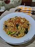 Mie Nyemek (Pakai Mie Instan)