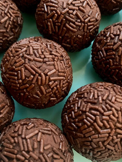 Una foto de Trufas de chocolate negro