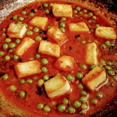 Matar paneer A picture of Matar paneer.