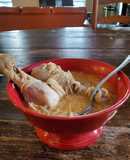Sopa de fideo con pollo
