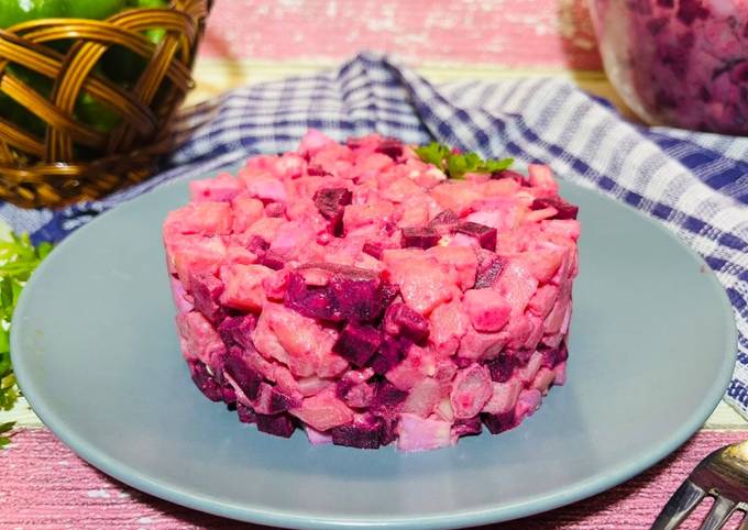 Новий салат з буряка/Простий, смачний та поживний салат на кожен день до вашого столу)