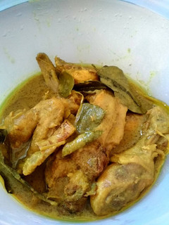 Foto resep Ayam ungkep bumbu kuning