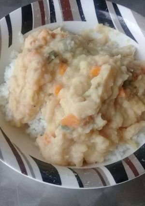 A picture of Soup white beans.