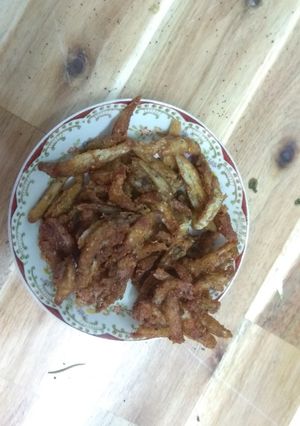 Hình của món Cá cơm chiên giòn.