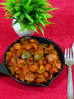 चिली सोया नगेट्स रेसिपी मुख्य फोटो