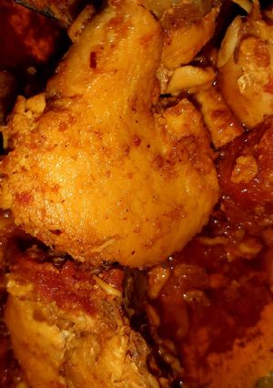 A picture of Chicken Karahi.