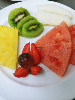 Una foto de Ensalada de frutas varias. Primaveral