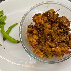 A picture of Chilli chicken.