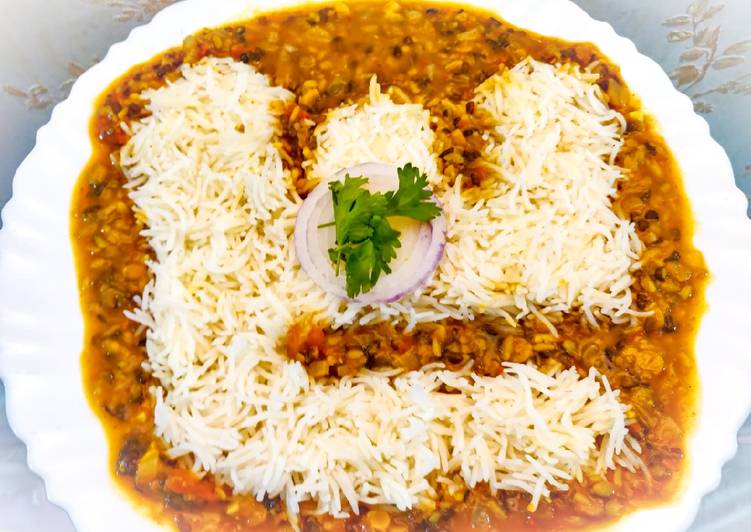 Simple Way to Prepare Perfect Langar Wali Dal With Rice