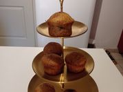Une photo de cake factory avec des oeufs