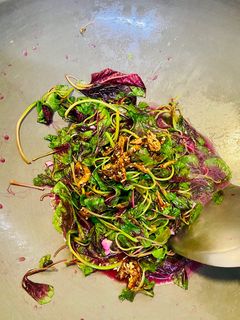 櫻花蝦魚酥炒紅杏菜 的食譜成品照片