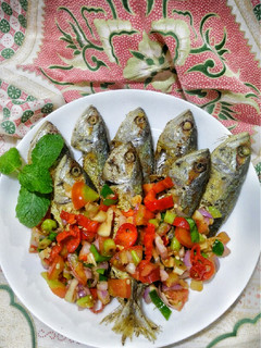 Foto resep "Ikan Kembung Sambal Dabu-Dabu" (Dengan Tips Menggoreng Ikan)