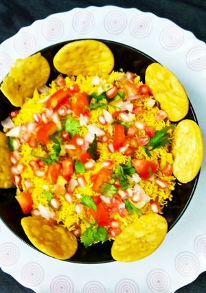 A picture of Bhel Puri.