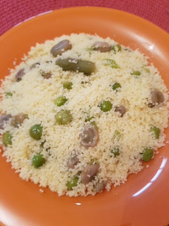 صورة لوصفة طعام بالفول والجلبانة (البازيلا)